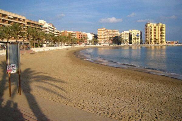 Apartments Torrevieja Buitenkant foto